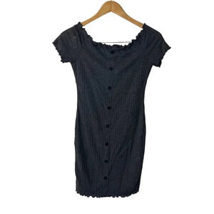 Fashion Nova Gray Ribbed Dress Bodycon Short Sleeve Ruffled Trim Buttons Knit